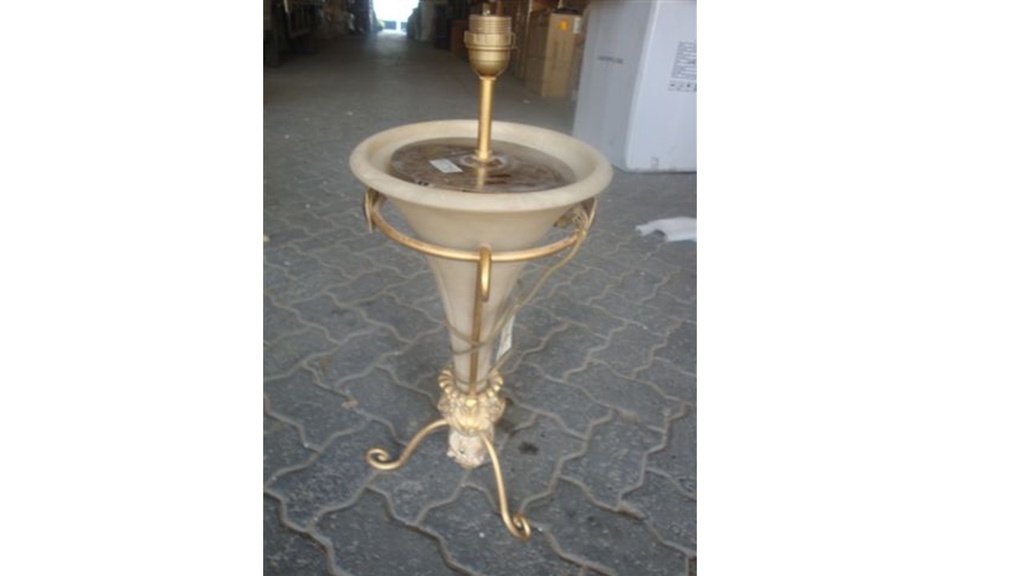 ART 810-OF TABLE LAMP