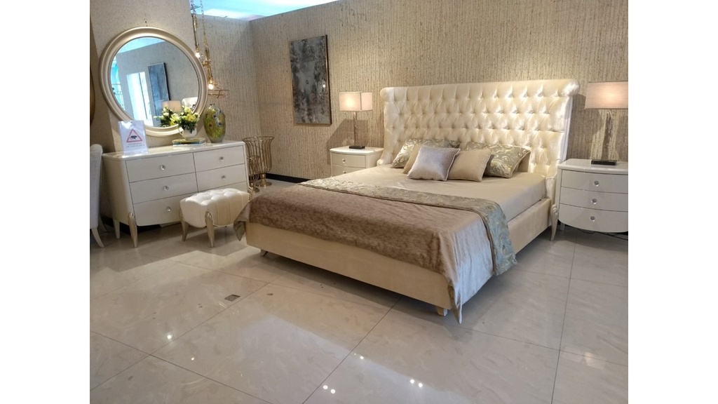 KYLIE-CBE-46-18-BED+2 NT(CNT-46)+DRESS(CDM-46-1)+MIRR(GDR-01)+STOOL(CDK46)-SILVER PLATED/BEIGE B-MOKI-02