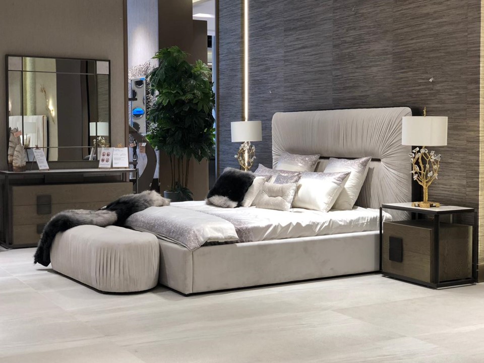 HARIET-BD-2110-KING BED(193X203)+2 NT (NTS2052)+DRS(WT2052)+MIRROR(MR1924)- ANT.BRASS-MFL34/MBL95-ZA16