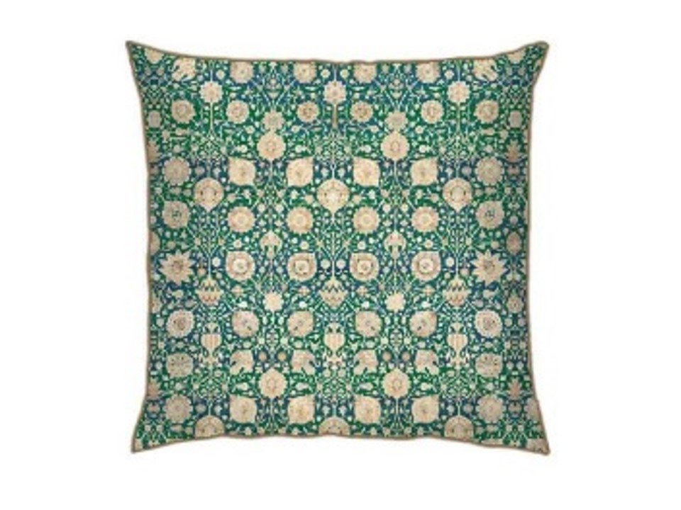 CU-017-PERSIAN JAAL CUSHION (40*40)