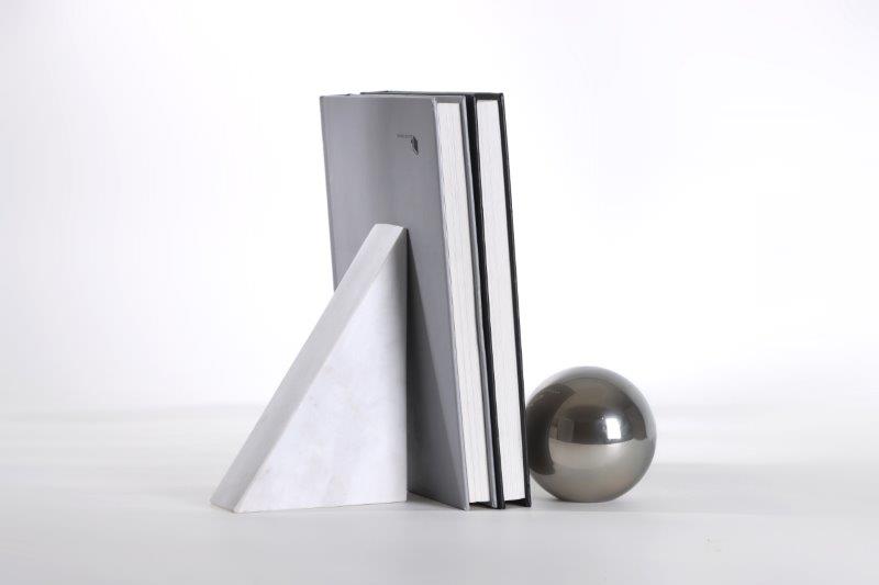 D0112-BOOKEND-(120*50*180)-WHITE