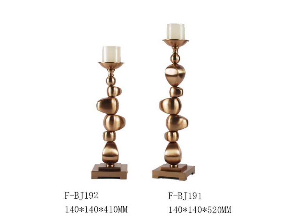 F-BJ191 CAIRN CANDLE HOLDER-LARGE (140*140*520) ANTIQUE BRASS