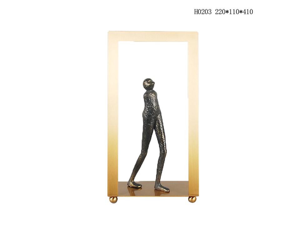 ACH0203 SCULPTURE 220 X 110 X 410