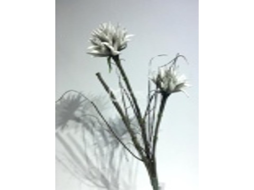 H027 ARTIFICIAL FLOWER