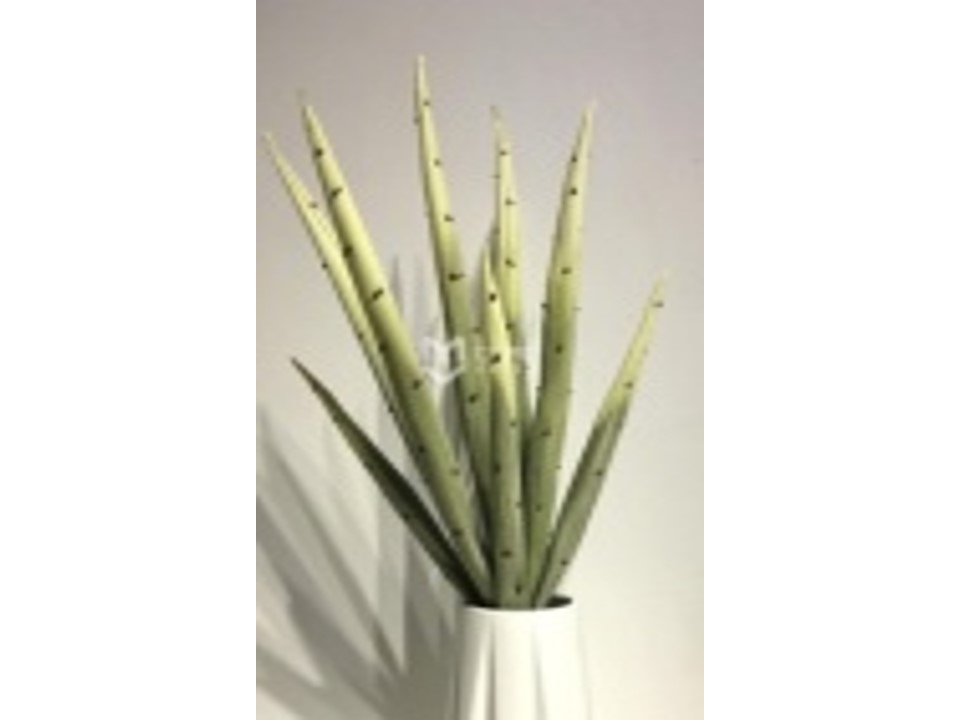 H028 ARTIFICIAL FLOWER