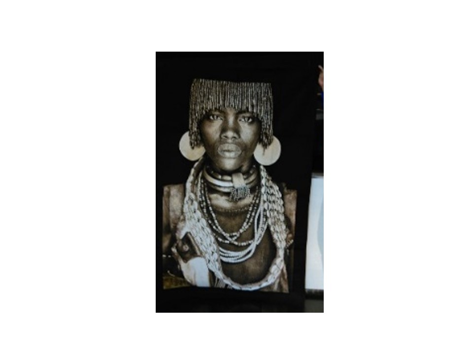AFRICAN LADY-1613-HAMAR WOMAN (135X220)