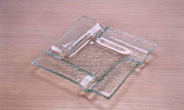 HD-002-D CIGAR ASH TRAY CLEAR